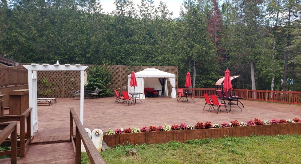 Du Lenore Hotel